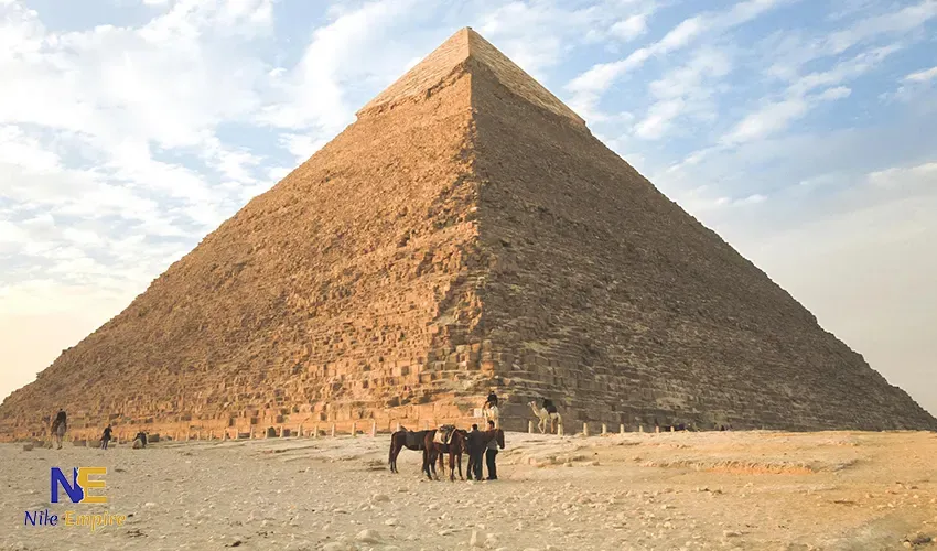 Giza Pyramids Half-Day Tour with Camel Ride