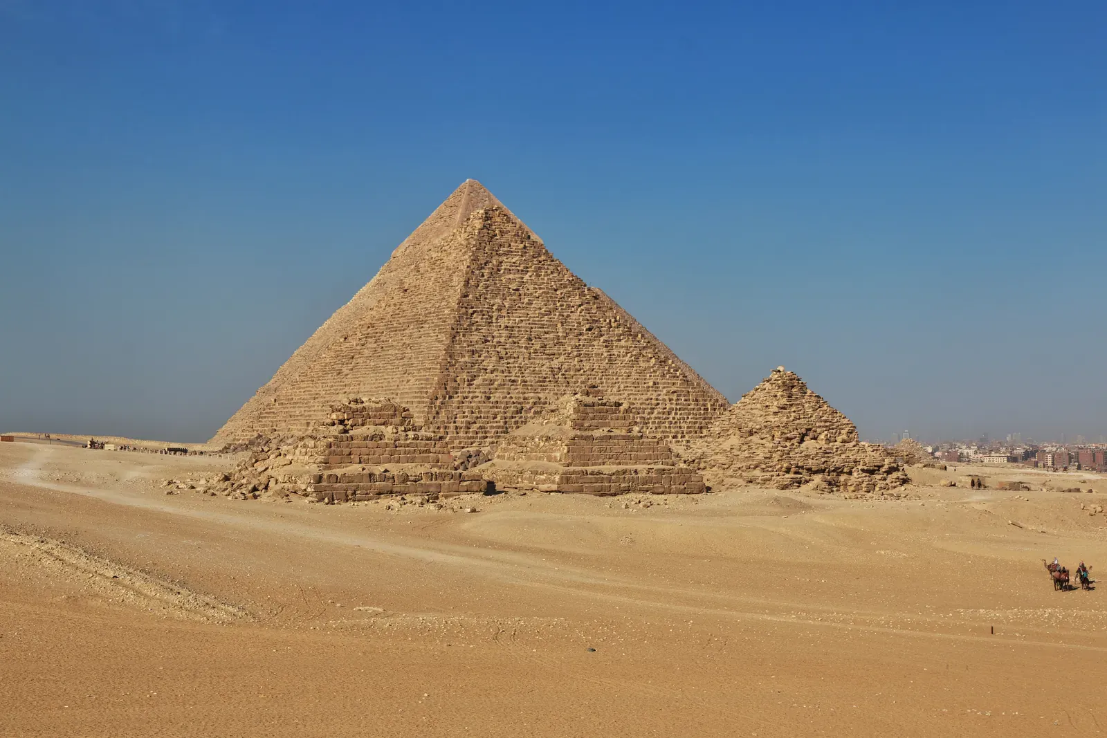 8-Day Egypt Budget Tour: Cairo, Aswan & Luxor