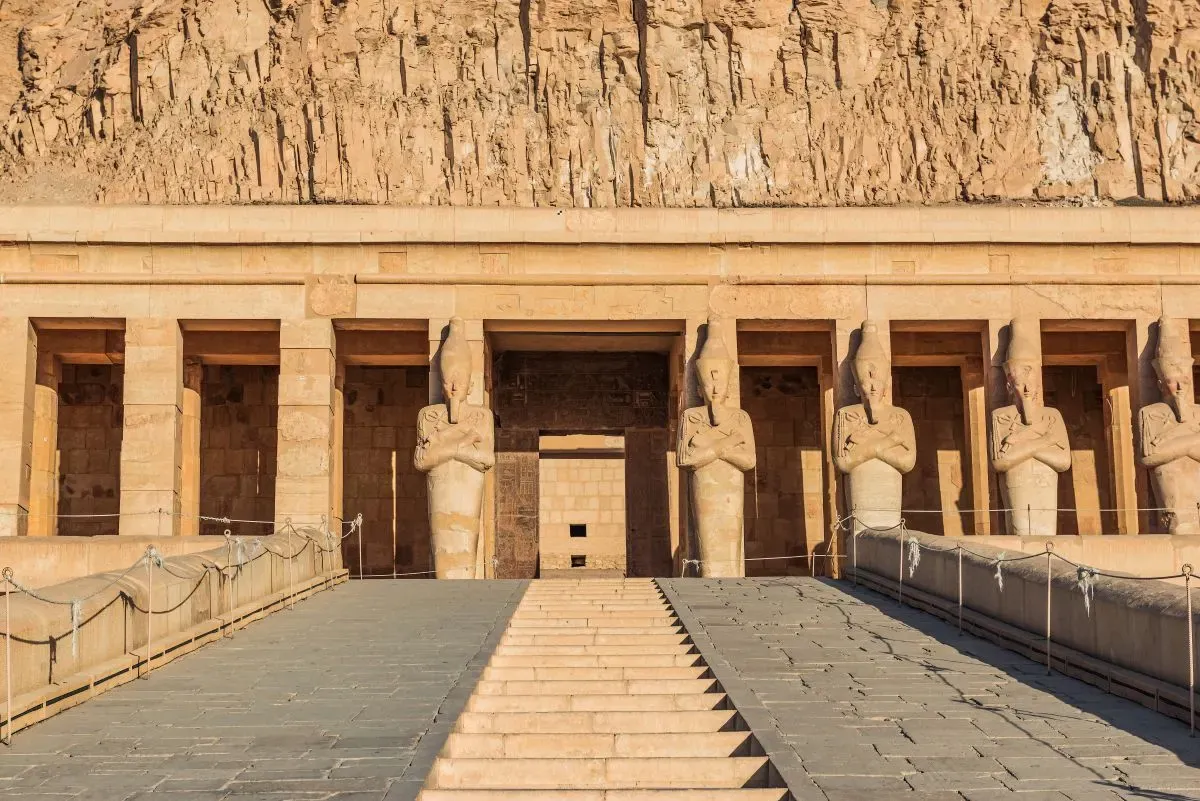 Top Luxor Attractions: Temples, Tombs & Best Things to Do in Luxor