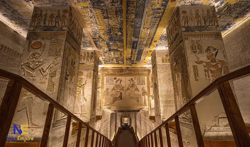 Luxor East and West Bank Tour: Karnak & Valley of the Kings